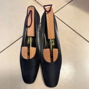 Vintage Salvatore Ferragamo Nero Black Cranny Block Heel Women’s Classic Size 7